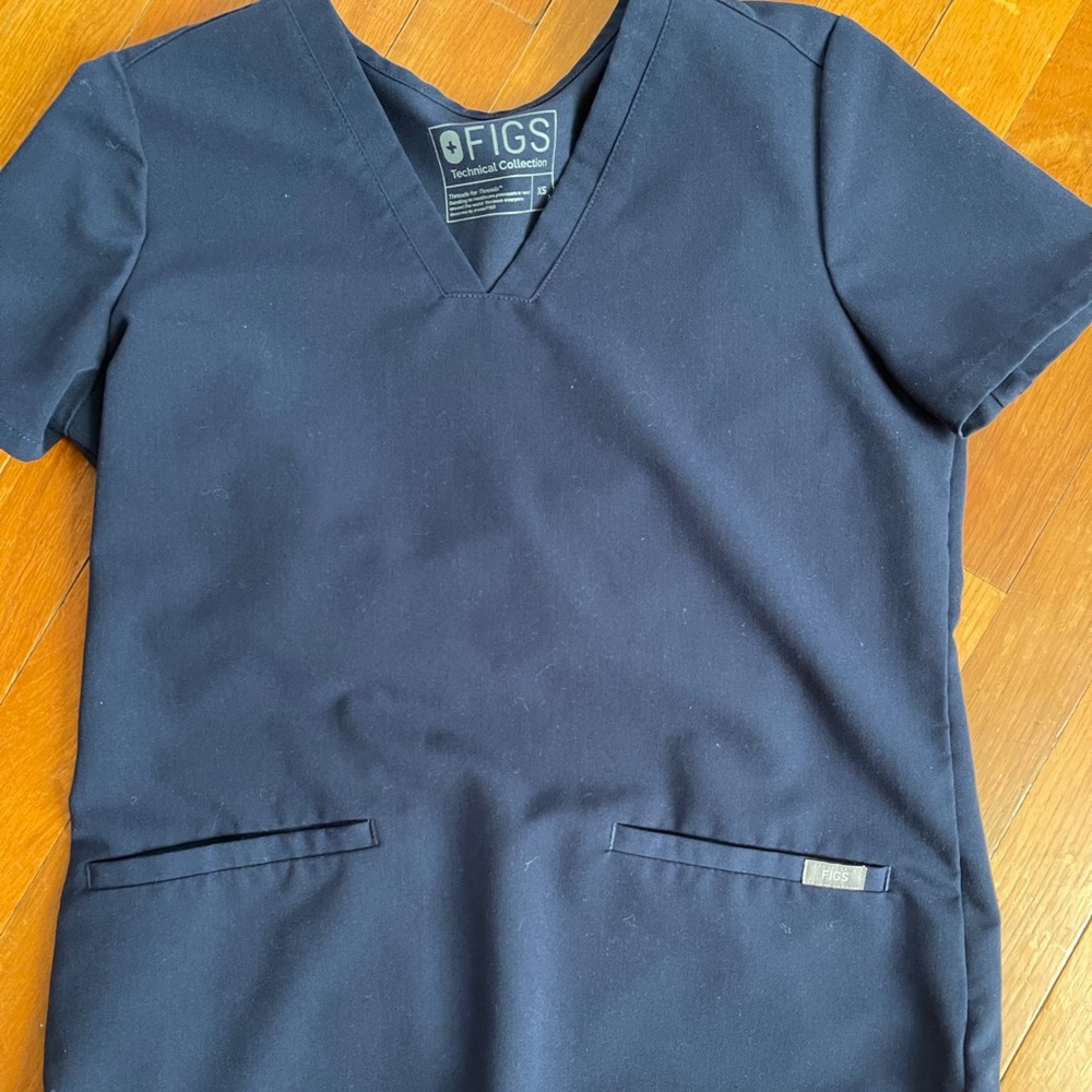 Figs Casma Navy Scrub Top